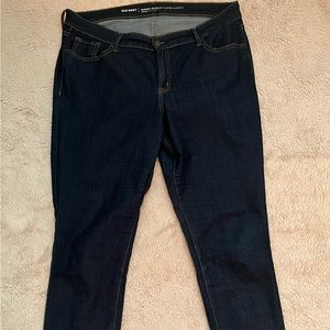 Old navy super skinny jeans, mid rise size 14 regular